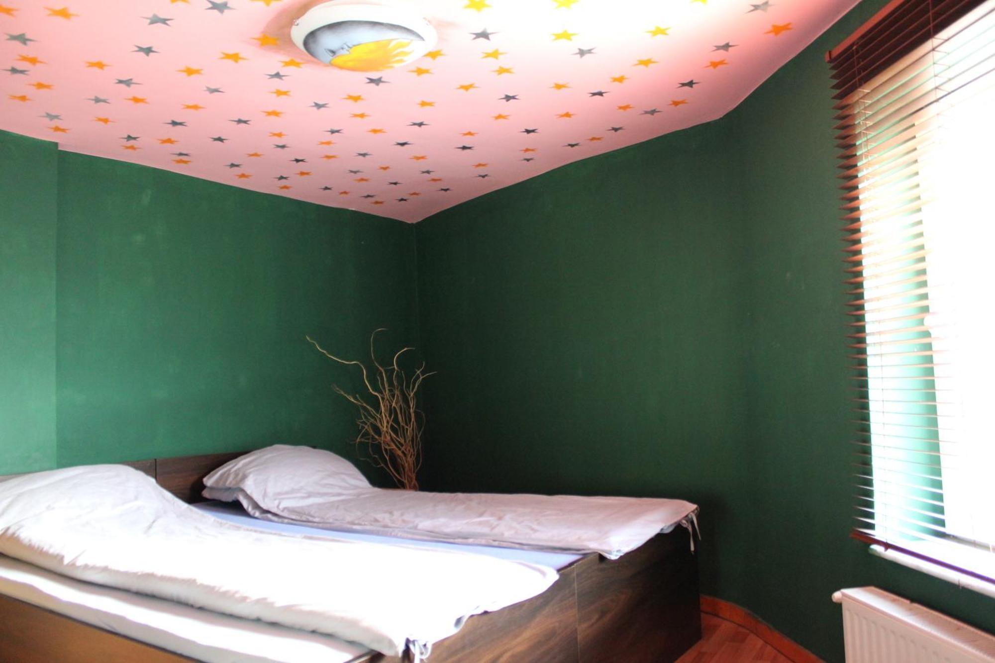 Hostel Fun House Bukareszt Zewnętrze zdjęcie